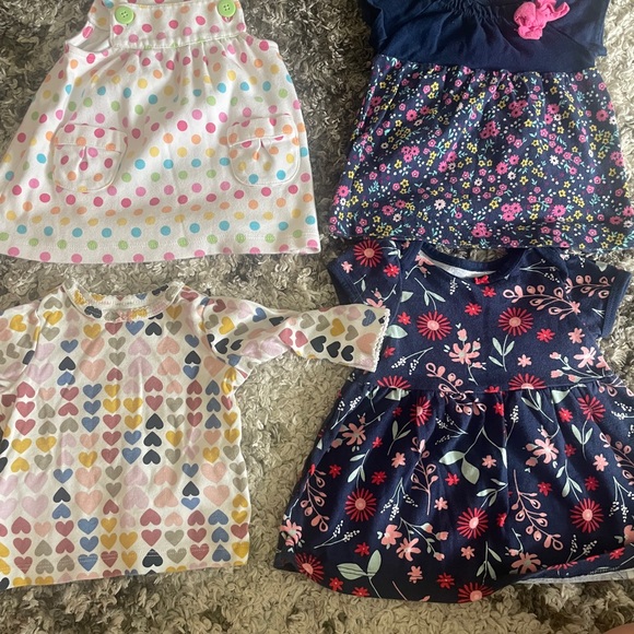 0-3 month girl onesies - Picture 3 of 3